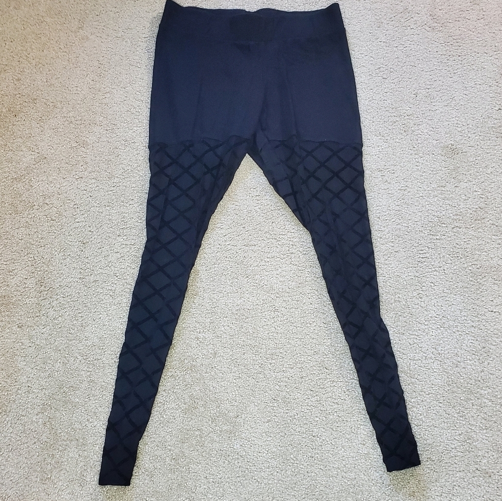 Velvet lattice mesh leggings Torrid